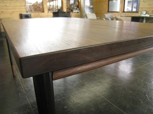 wood-table_side